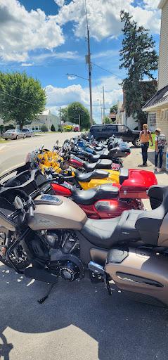 Blue Room - Kirby, OH